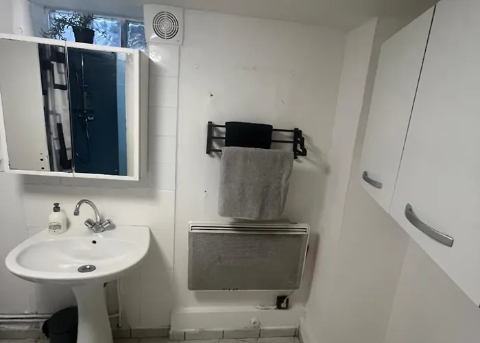 Sinclair House * Viry-Châtillon