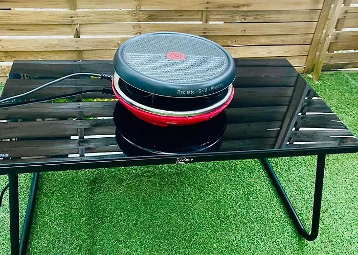 Sinclair House Viry-Châtillon