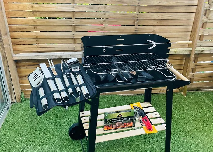 Sinclair House * Viry-Châtillon