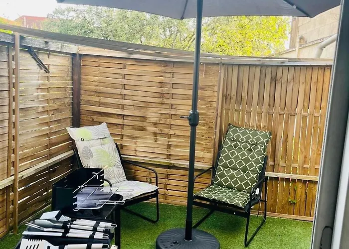 Sinclair House * Viry-Châtillon